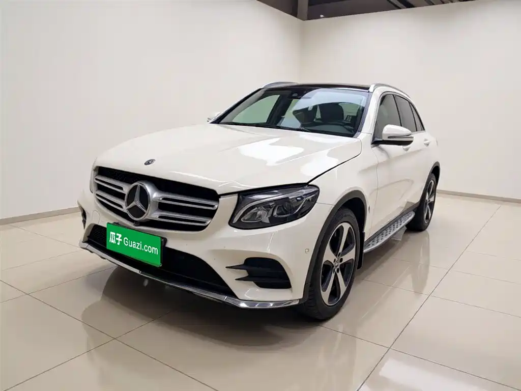 Mercedes-Benz GLC 2019 GLC 260 4MATIC Luxury