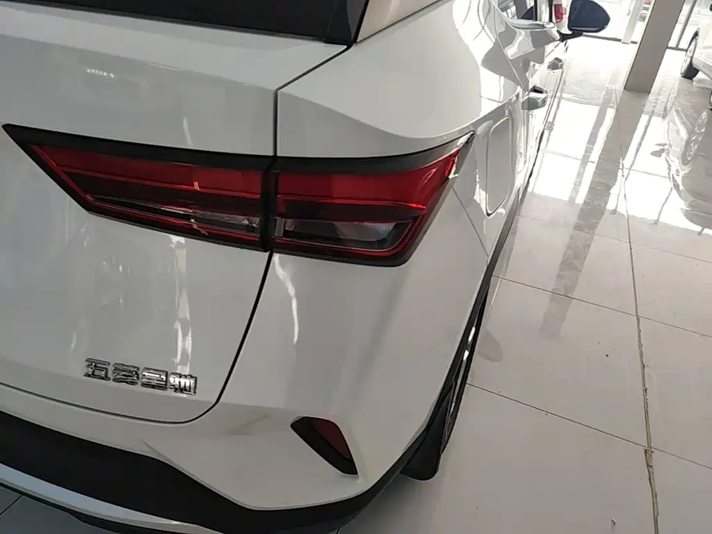 Wuling Motors Wuling Xingchi 2024 2022 1.5L CVT Fun Edition