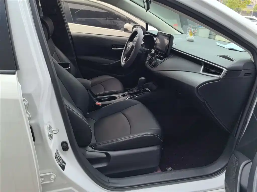 Toyota Corolla 2022 1.2T S-CVT Pioneer PLUS Edition фото 25