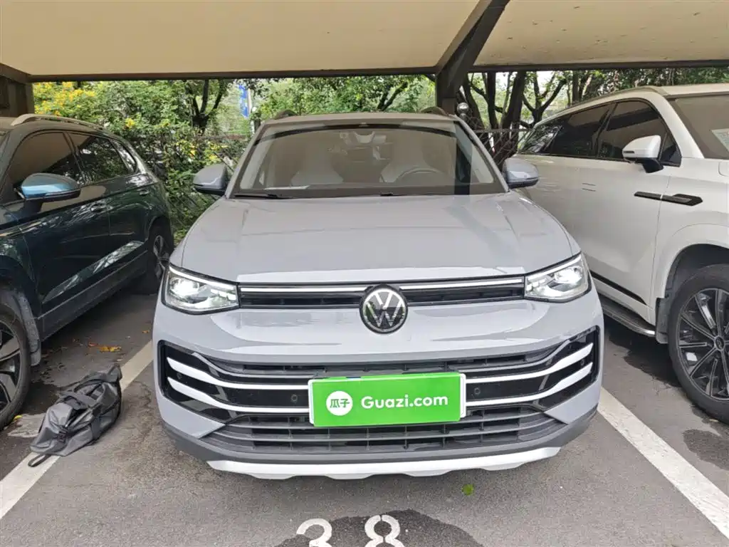 Volkswagen Tharu 2025 Model Rising Star 300TSI Aspiration Edition фото 5
