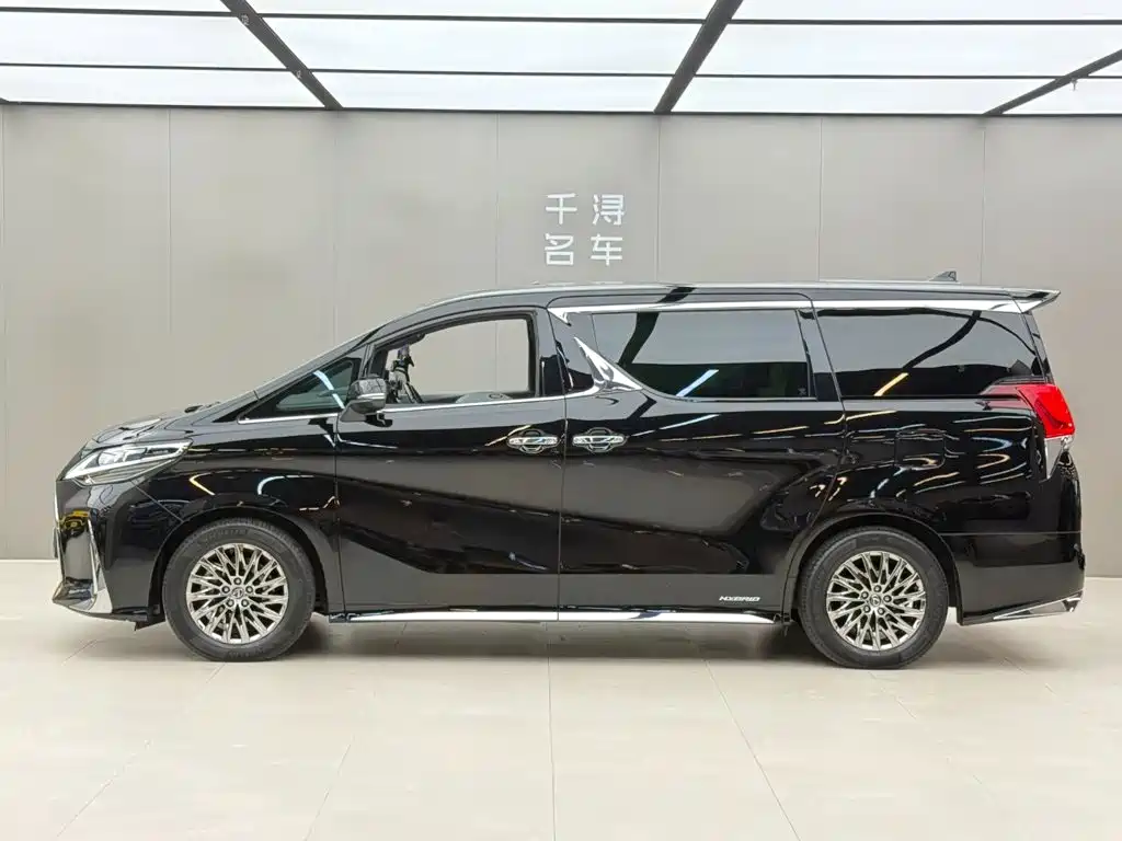 Lexus LM 2020 2020 300h Seven-Seater Elegance Edition