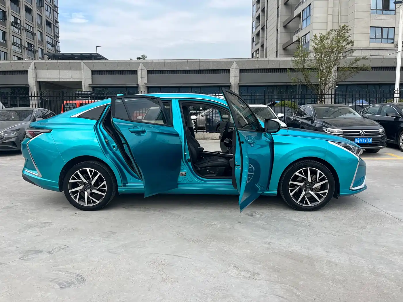 Dongfeng Aeolus Yixuan 2020 2020 230T Auto Cool Curve Hunter Knight Edition