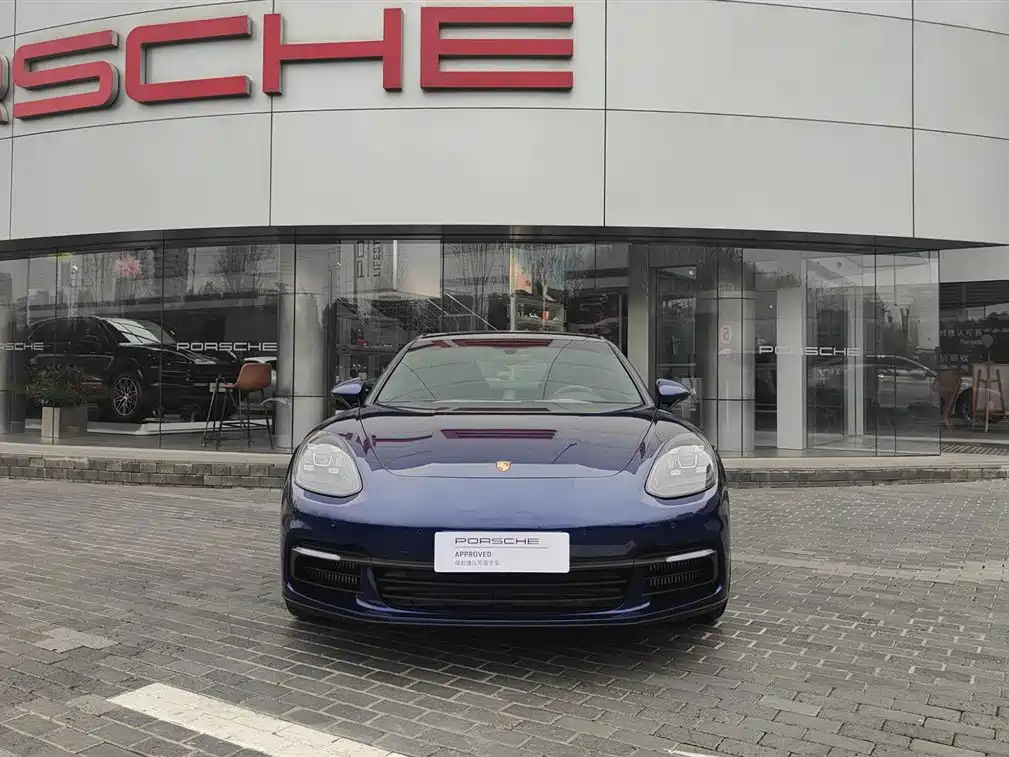 Porsche Panamera 2019 Panamera 2.9T фото 2