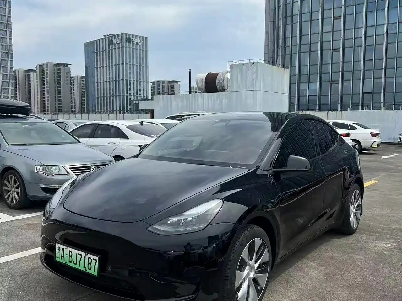 Фото 2 - Tesla Model Y