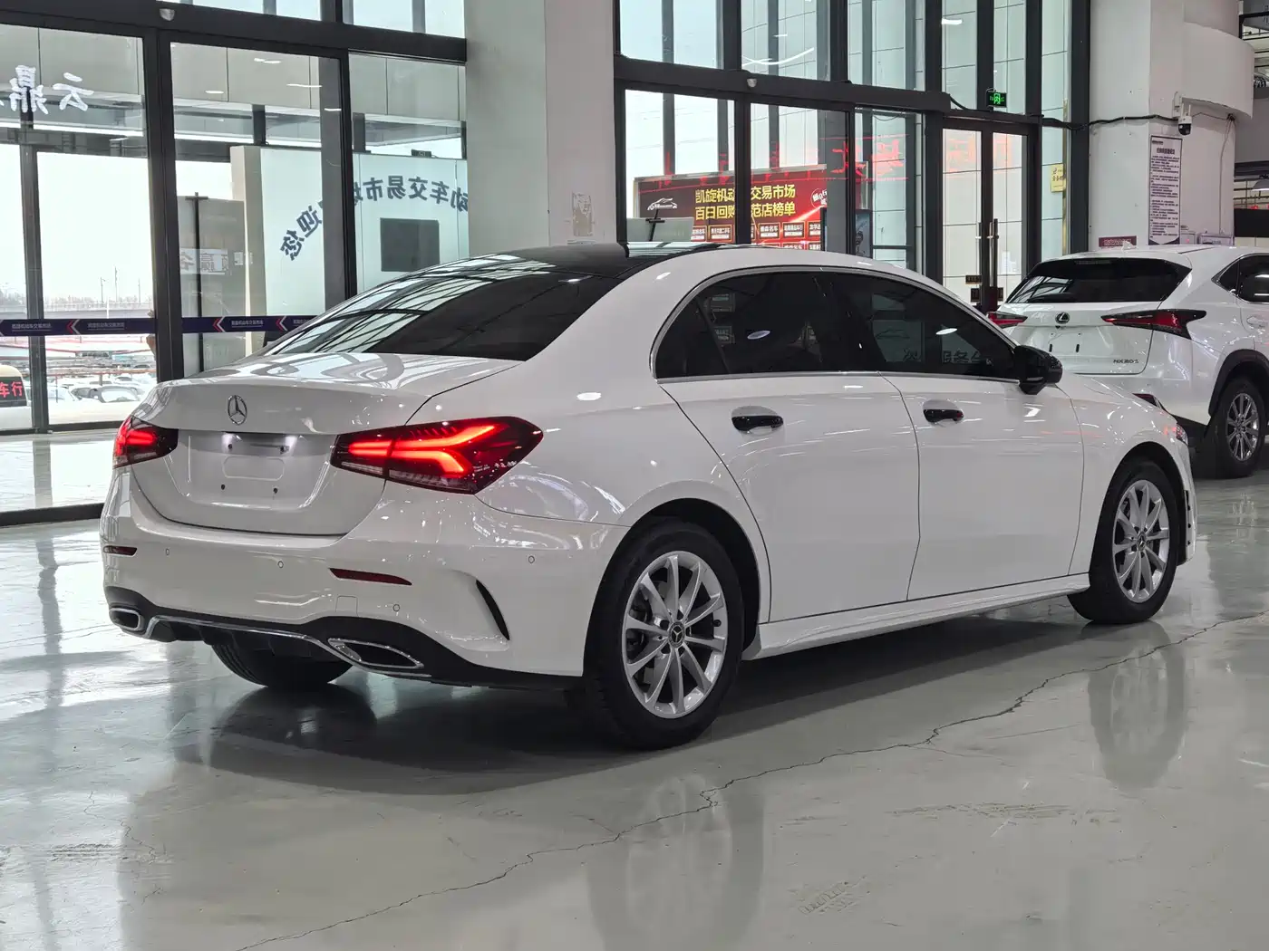 MERCEDES-BENZ CLASS A