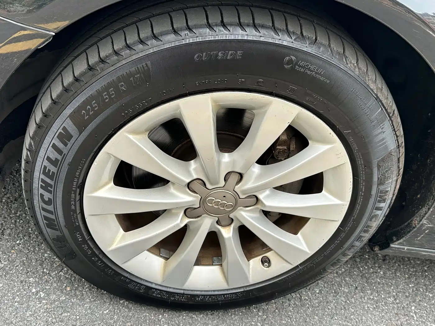 Фото 16 - Audi A6L