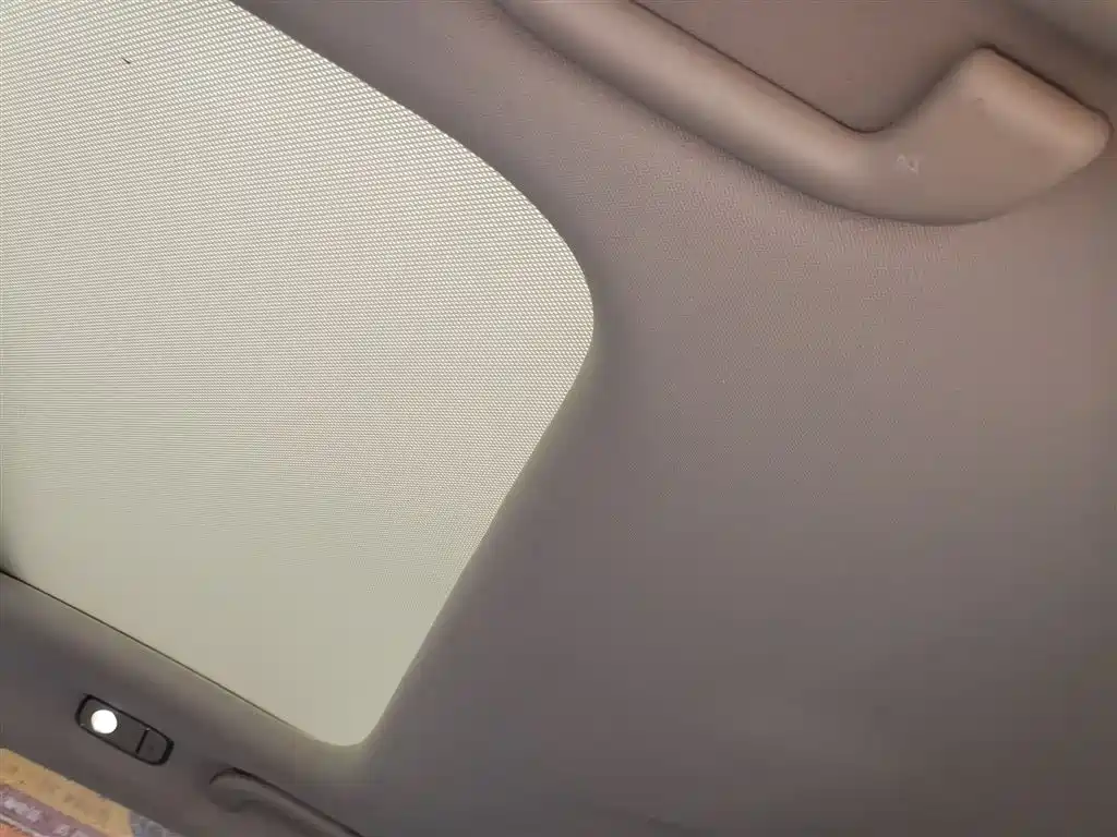 BYD Yuan New Energy 2018 EV360 Smart Connected Cool Edition фото 14