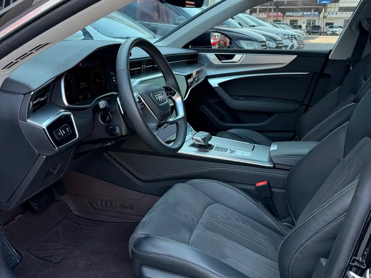 Audi A7L 2025 2024 45 TFSI Luxury