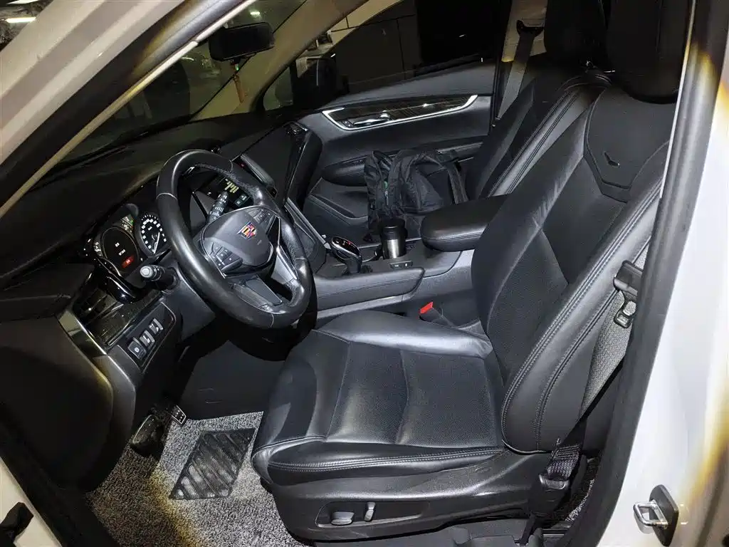 Cadillac XT5 2018 25T Luxury фото 11