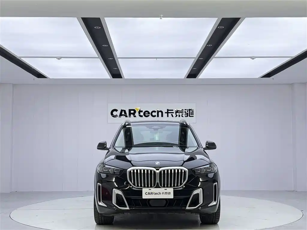 BMW X5 2023 xDrive 30Li Premium M Sport Package фото 3