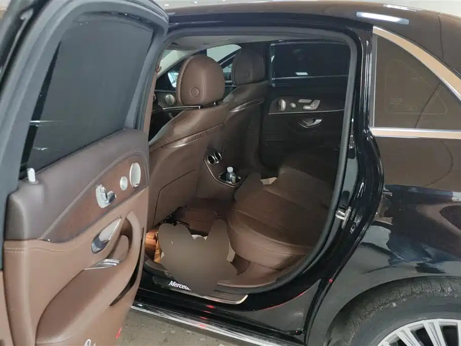 Mercedes-Benz E-Class 2022 E 300 L Luxury фото 11