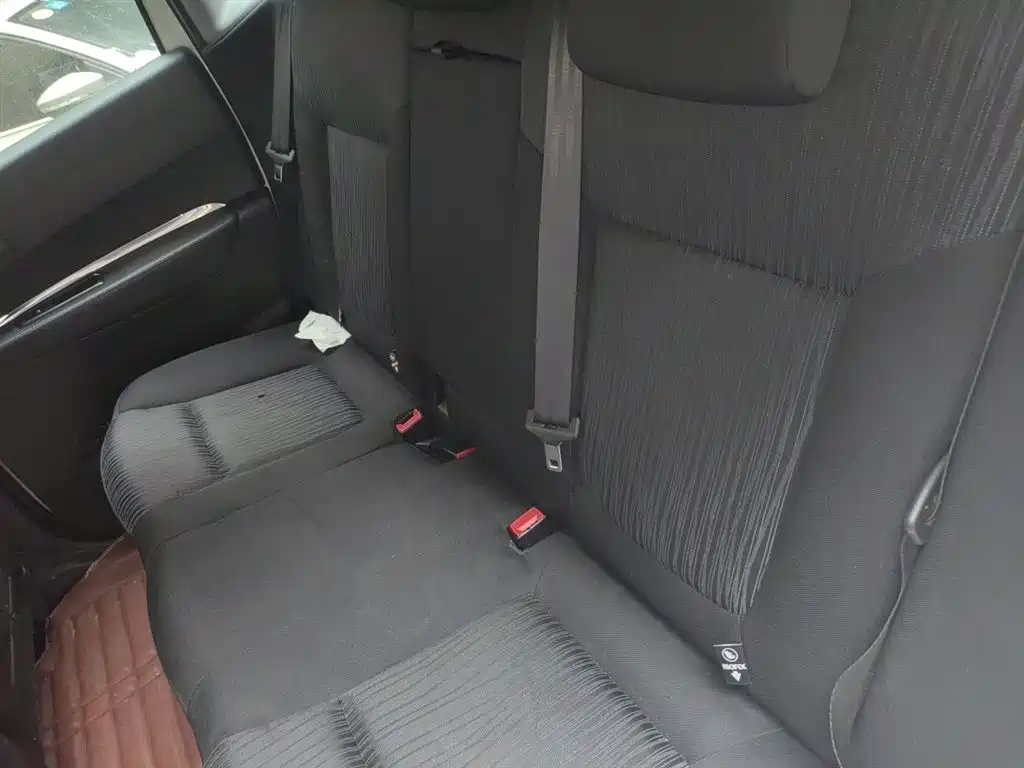 Peugeot 3008 2015 2.0L Automatic Classic Edition фото 13