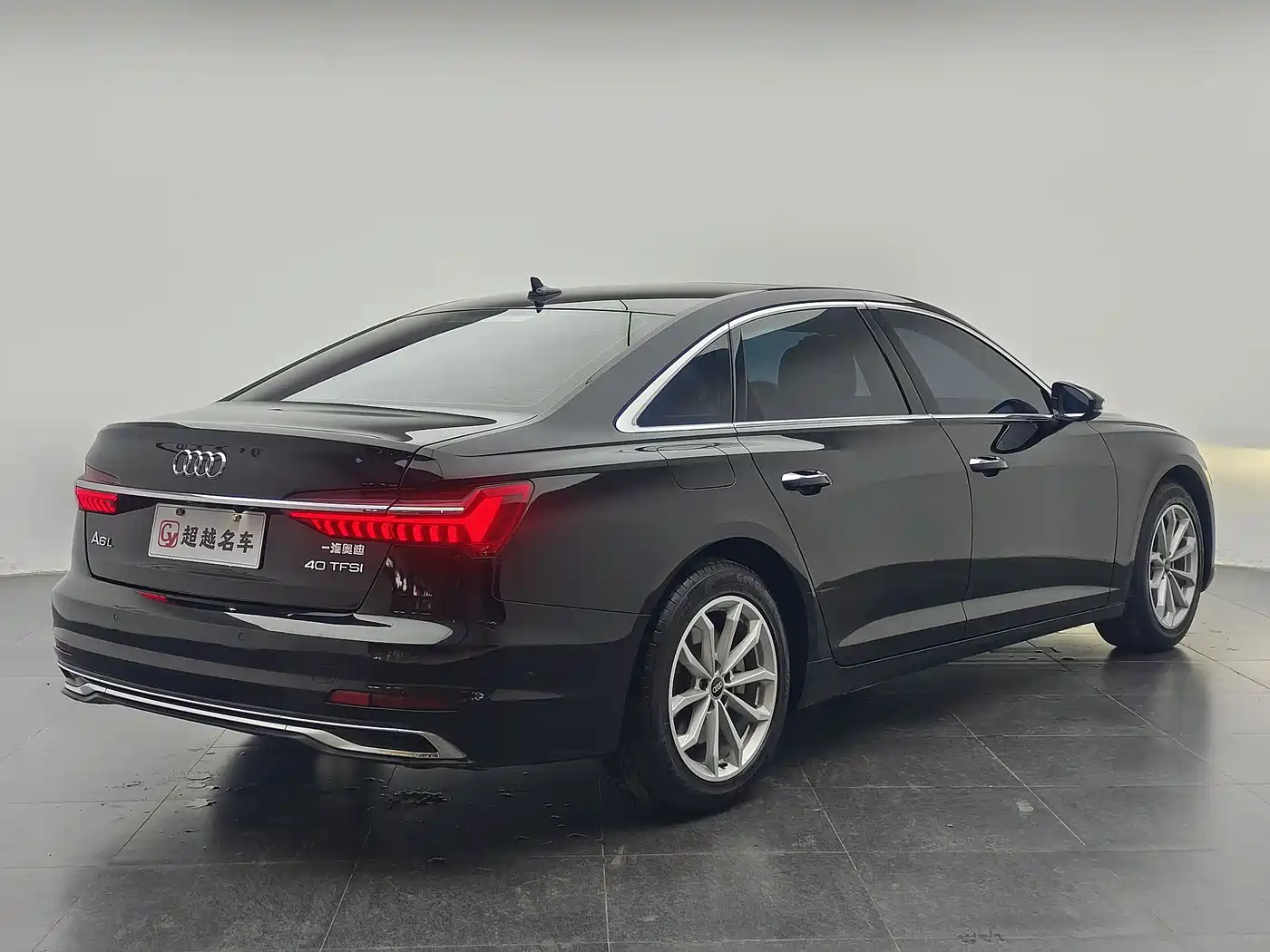Audi A6L 2023 40 TFSI Luxury Elegance фото 14