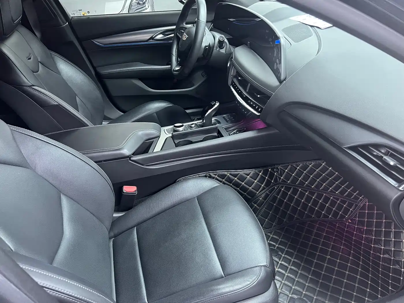 Cadillac CT5 2024 28T Luxury Model фото 10