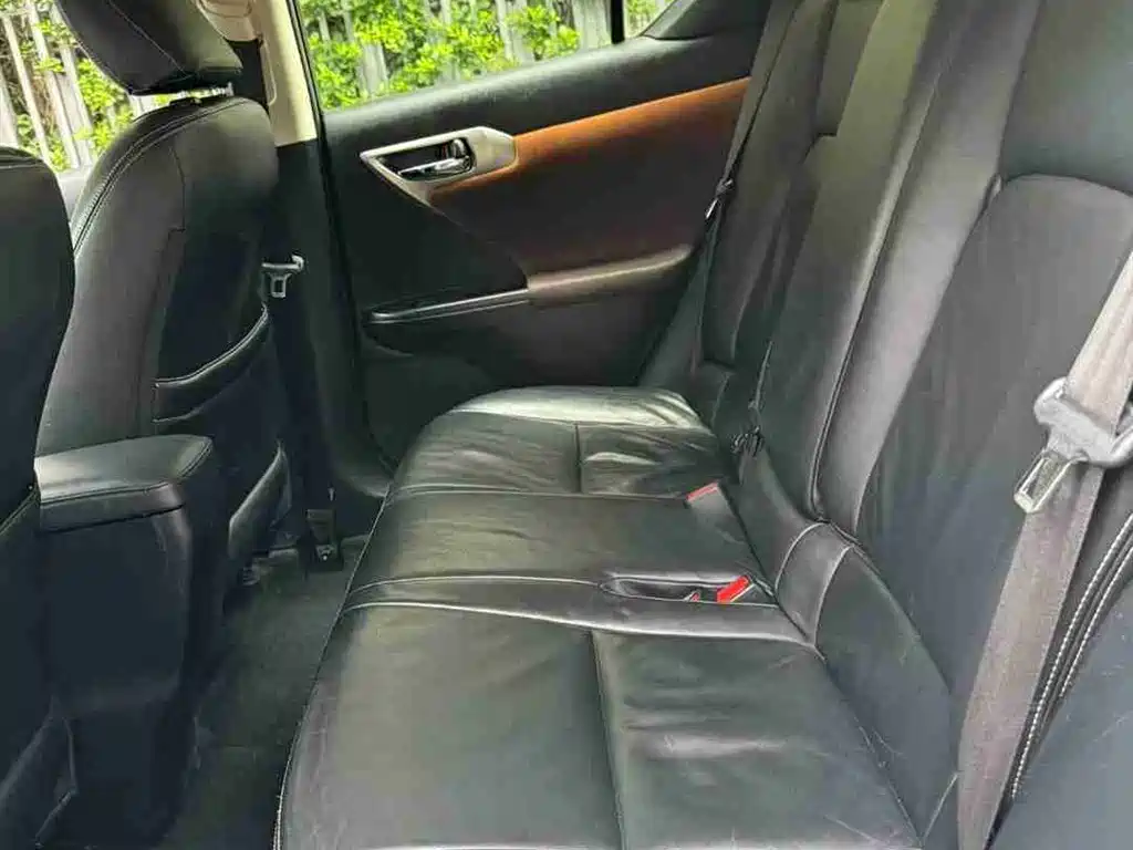 Lexus CT 2017 CT200h Elite Edition Monochrome China V фото 10