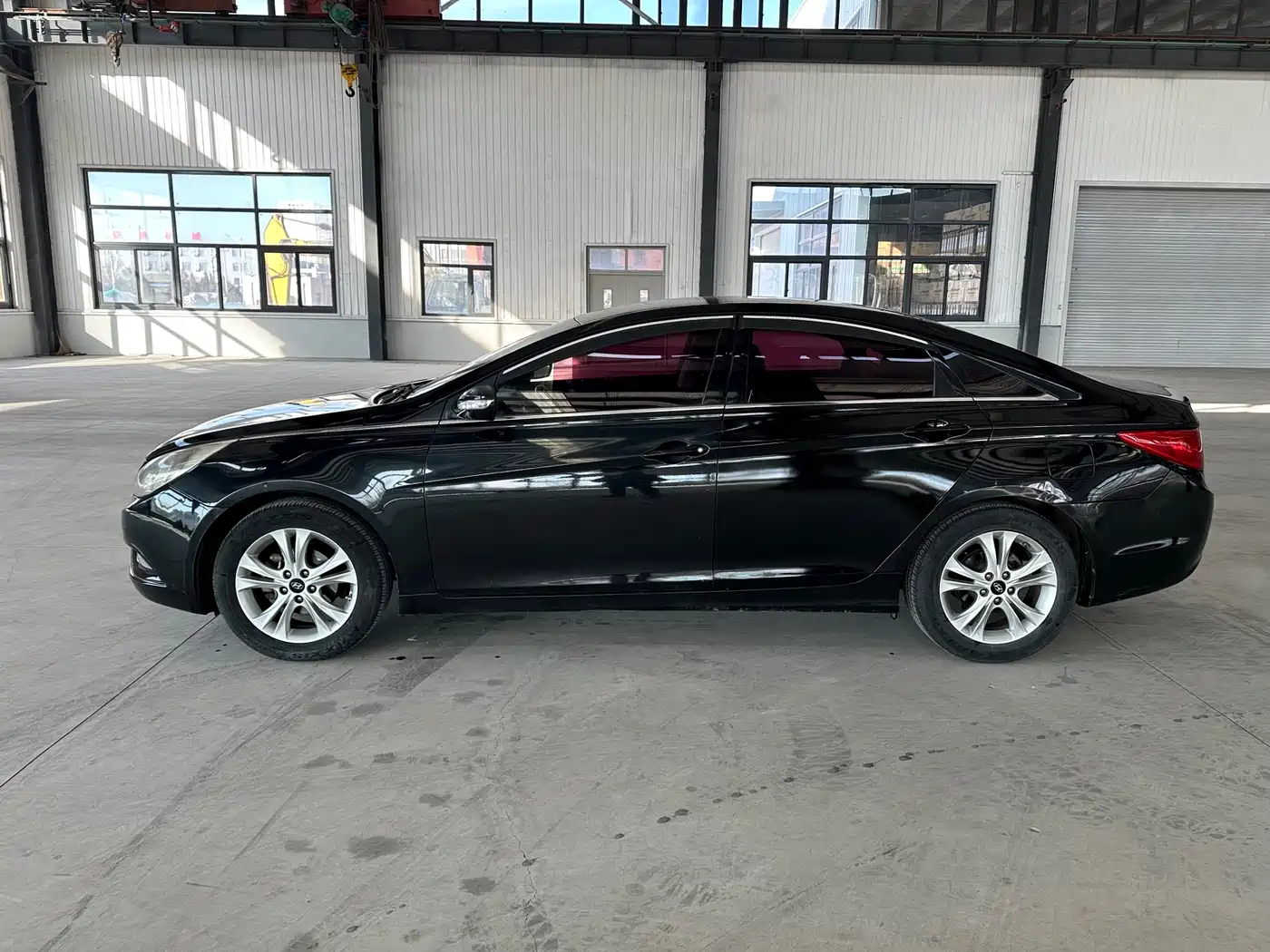 Hyundai Sonata 2011 2.0L Auto Leading Edition фото 8