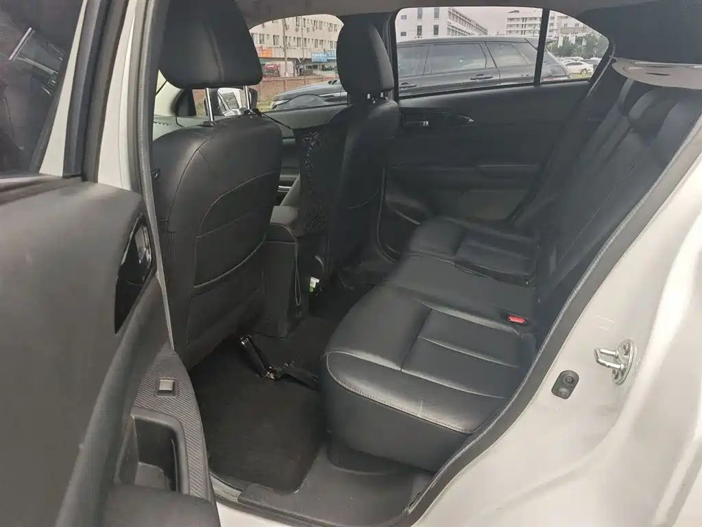 Mitsubishi Eclipse Cross 2019 1.5T CVT 2WD Belief Edition China VI фото 13