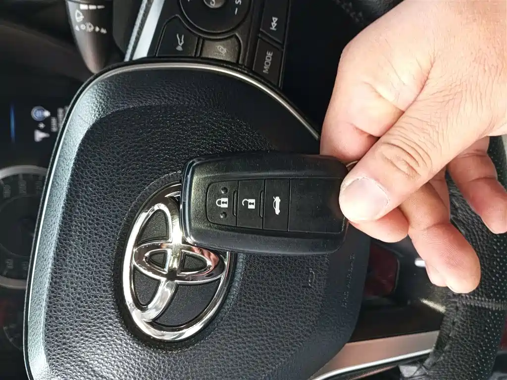 Toyota Corolla 2019 1.2T S-CVT GL-i Elite Edition фото 17