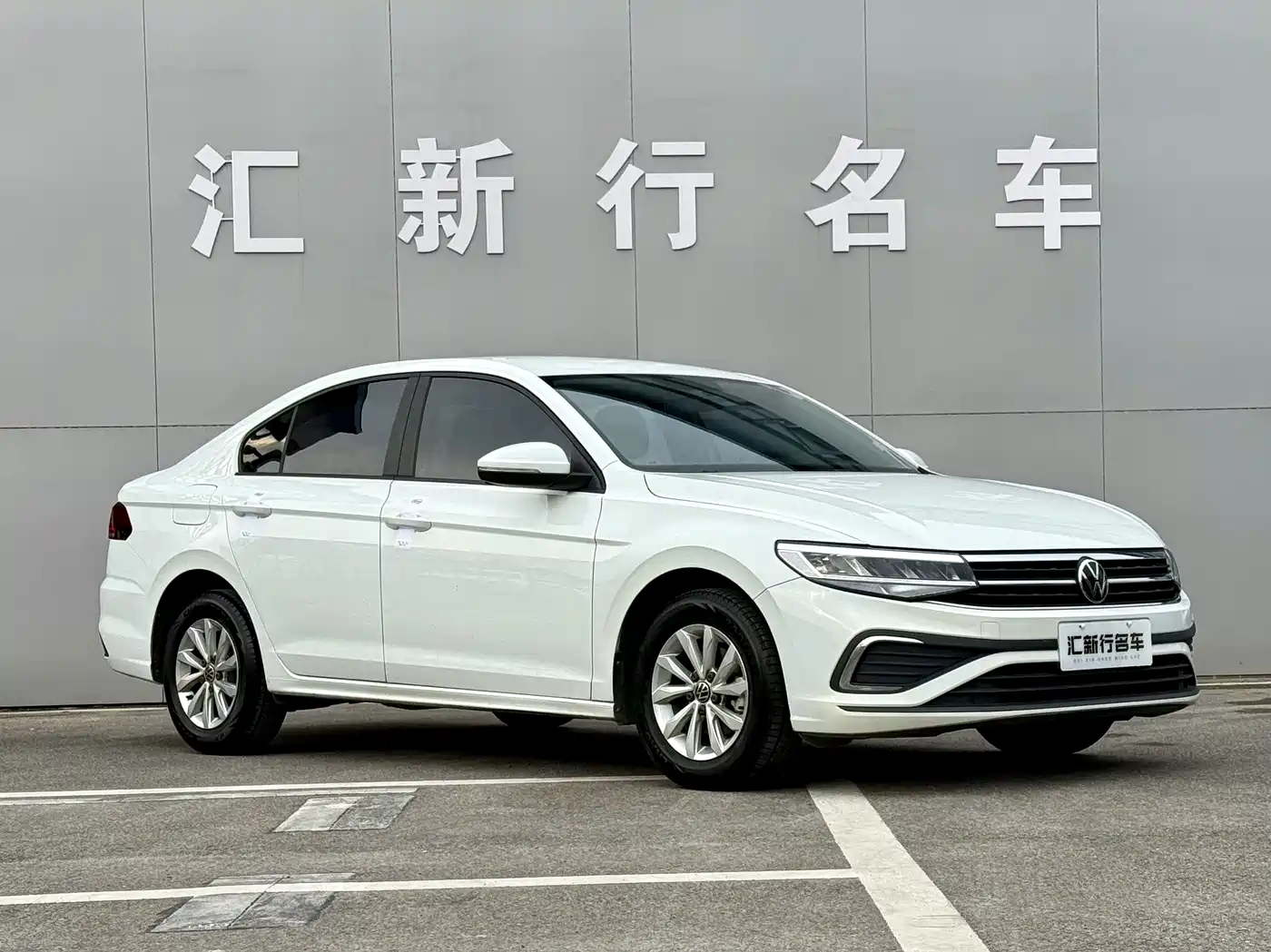 Volkswagen Bora 2024 200TSI DSG Smooth Ride Edition фото 3