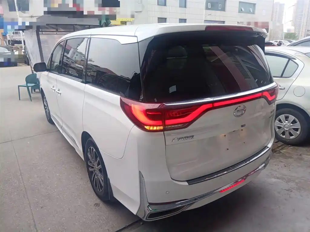 GAC Trumpchi Trumpchi M8 2021 Leading Show Series 390T Ultimate Edition фото 23