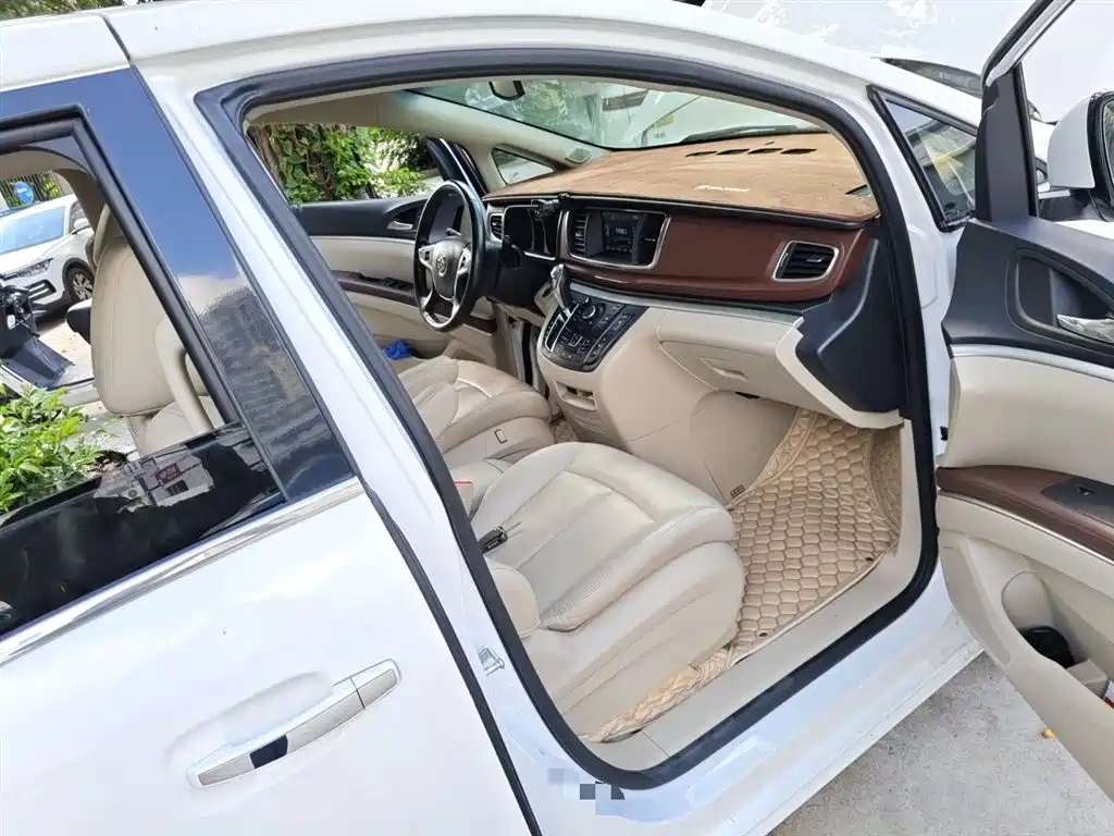 Buick GL8 2018 28T Luxury Model China VI фото 21