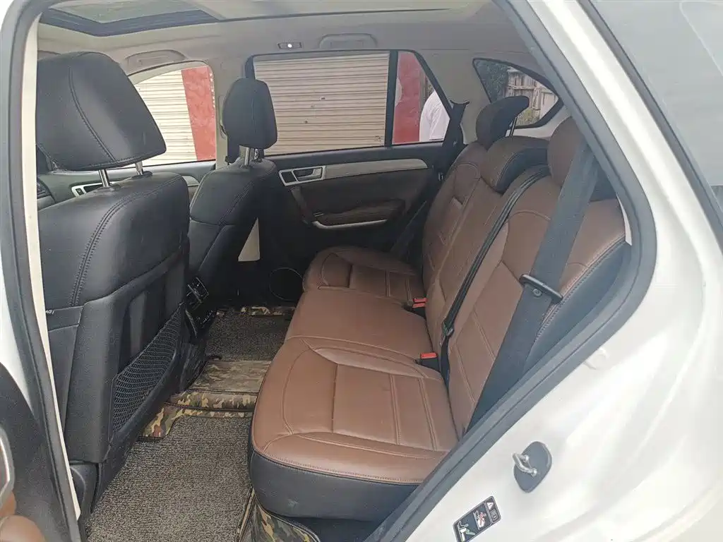 Haval H8 2017 2.0T Gasoline 2WD Smart Enjoyment фото 18