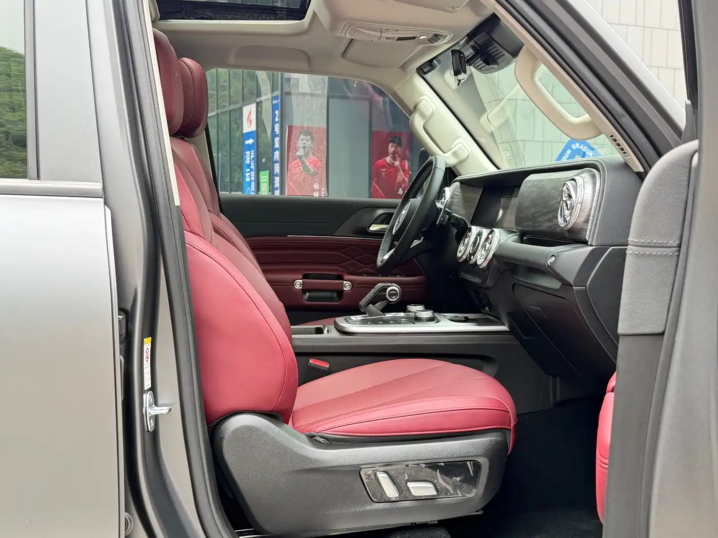 Tank 300 2024 Model 330 3.0T V6 фото 12