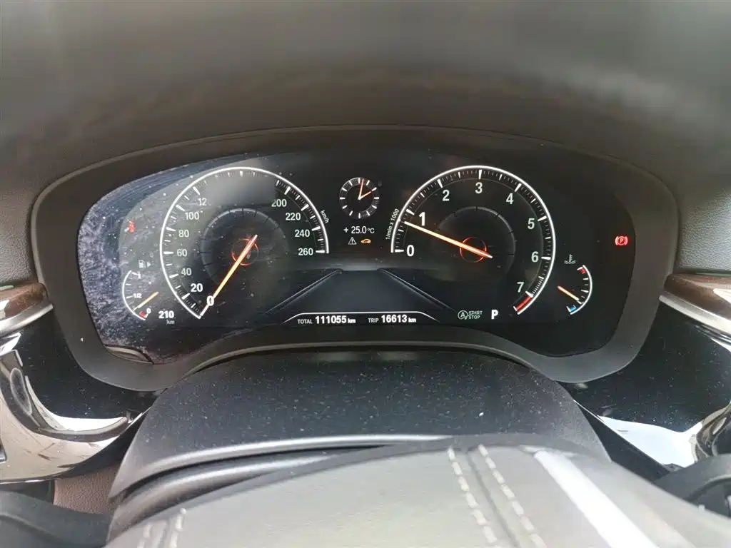 BMW 5 Series 2019 525Li Luxury Package фото 4