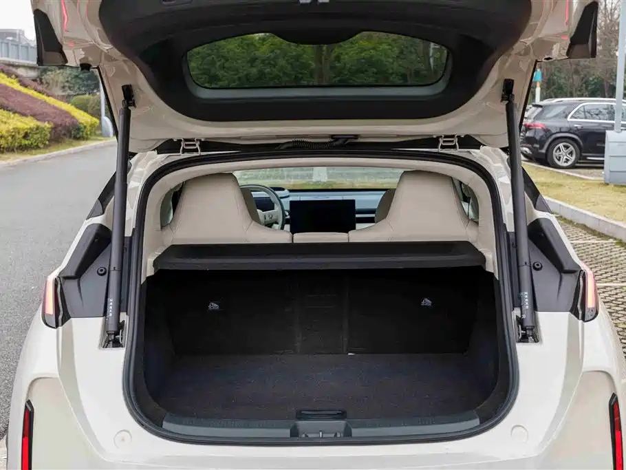 ZEEKR EXTREME KRYPTON X