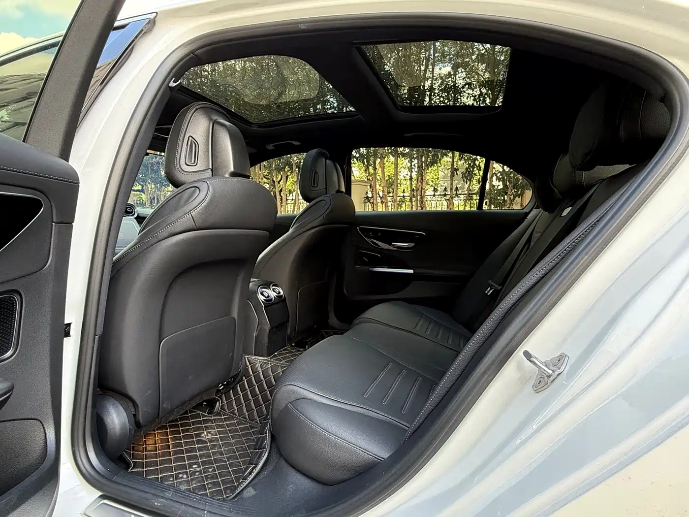 Mercedes-Benz C-Class 2025 C 260 L Sport Edition фото 9