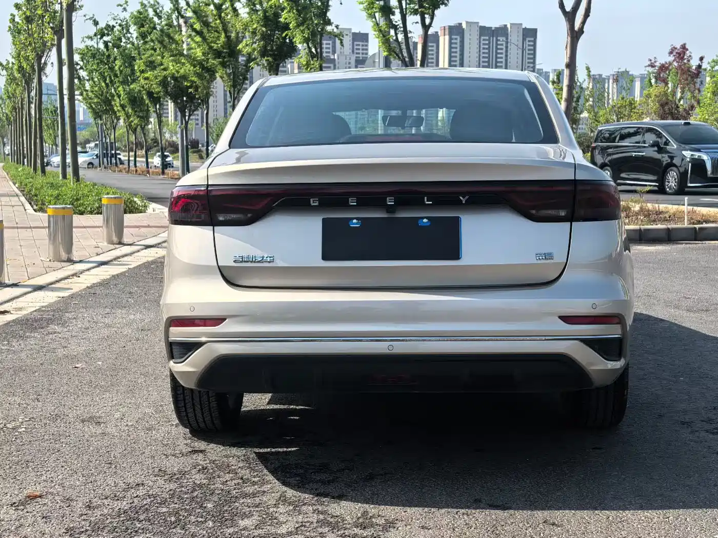 GEELY AUTOMOBILE EMGRAND