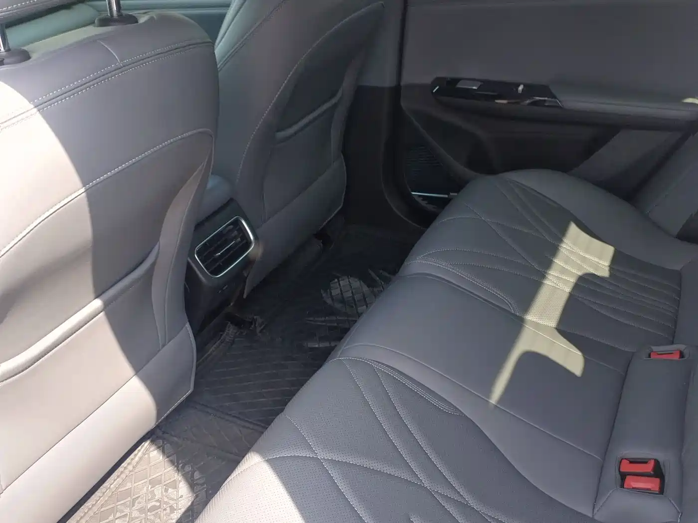 GEELY GALAXY GALAXY L6