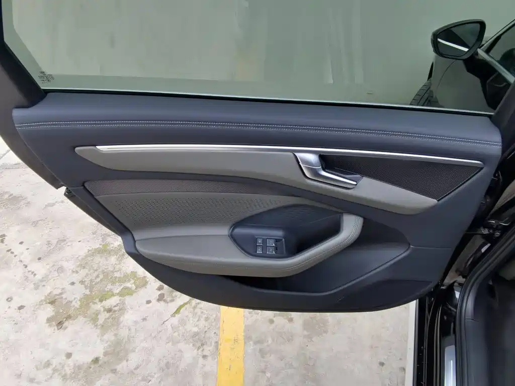 Audi A6L 2026 2026 Model 2.0T High Power Sport Edition