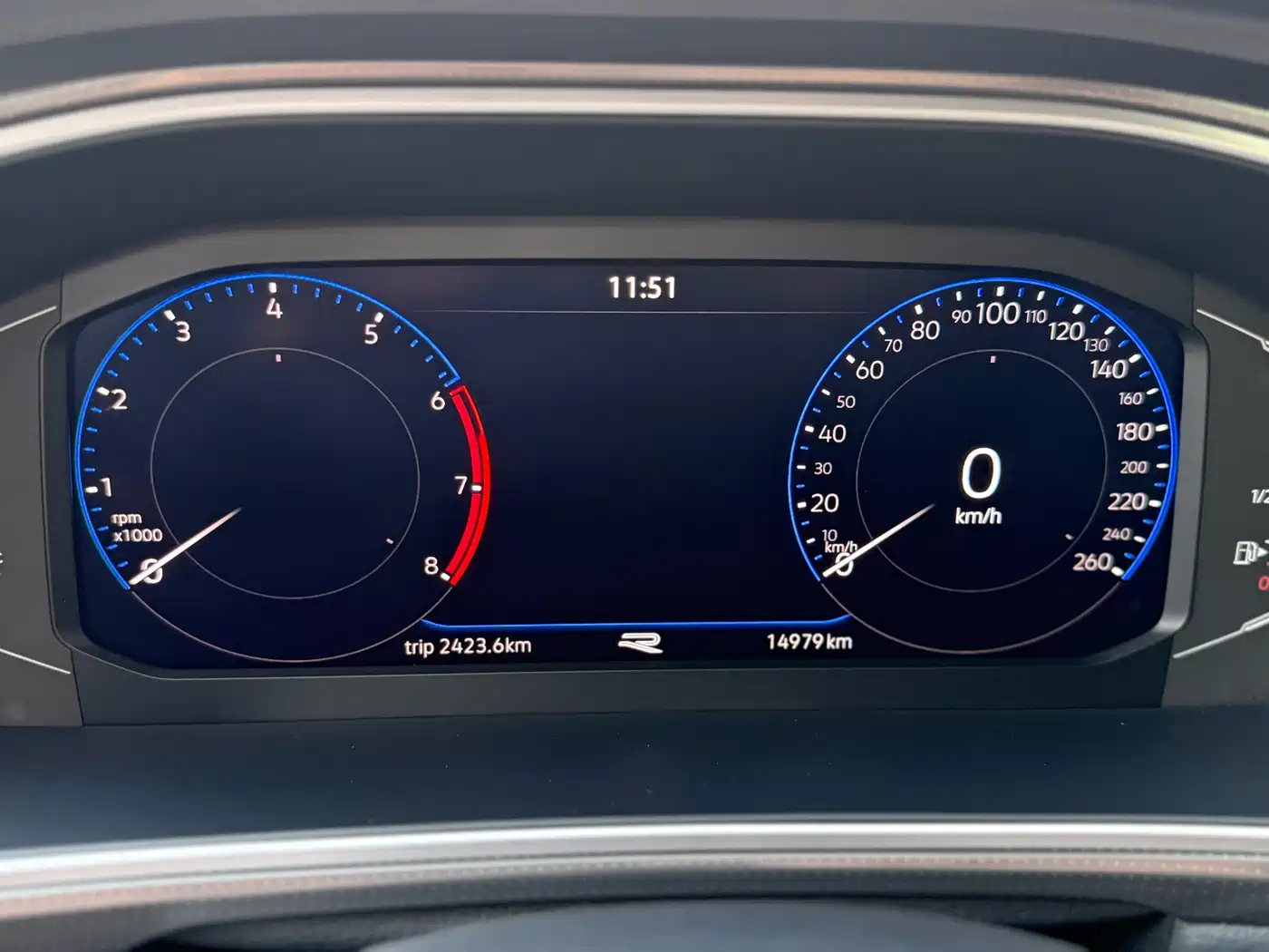 Volkswagen T-ROC 2023 300TSI DSG 2WD Dawn Edition фото 22