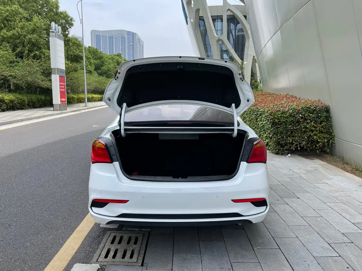Hyundai Mistra 2017 1.8L Automatic Smart GLS (China V) фото 18