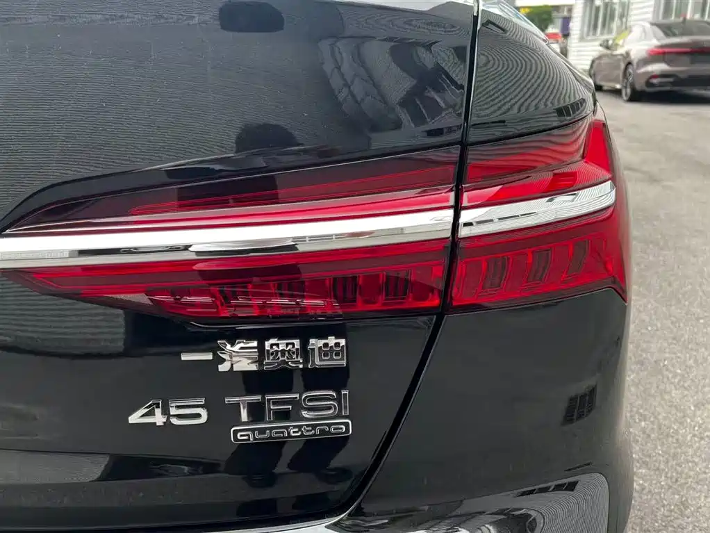 Audi A6L 2025 Model Year Facelift 45 TFSI quattro Premium Sport фото 16