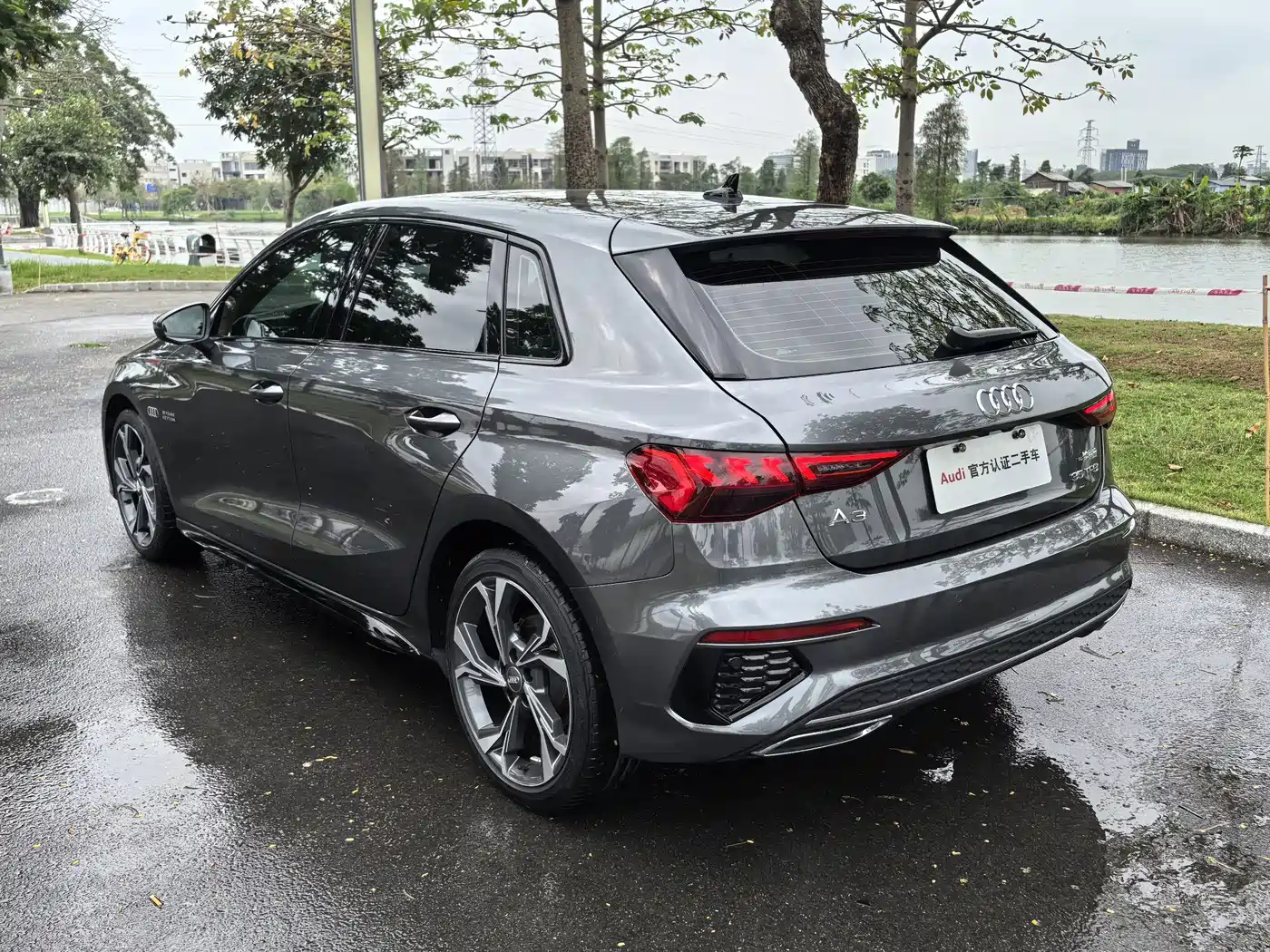 Audi A3 2021 Sportback 35 TFSI Premium Life Edition фото 8
