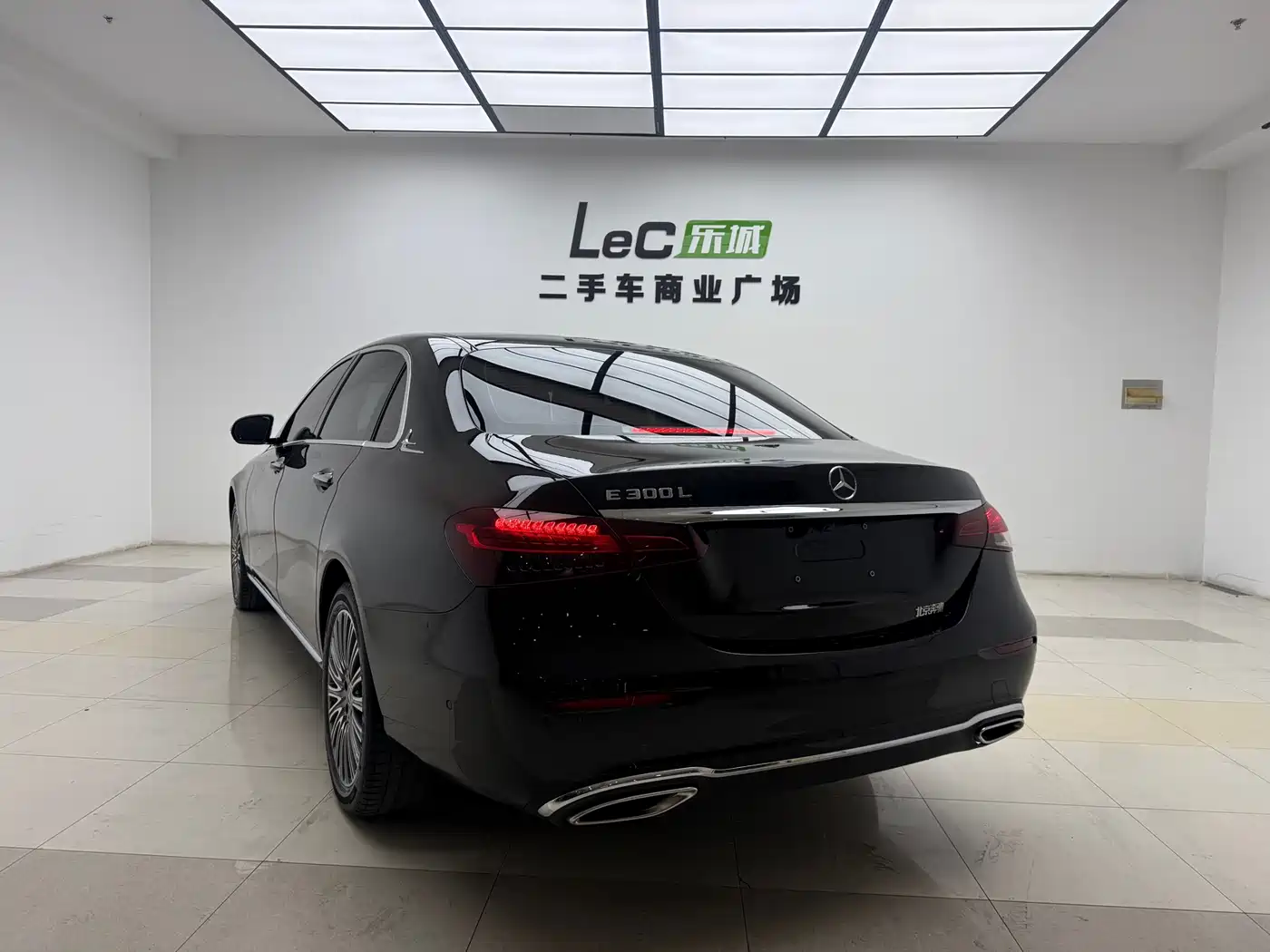 Mercedes-Benz E-Class 2021 E 300 L Fashion фото 6