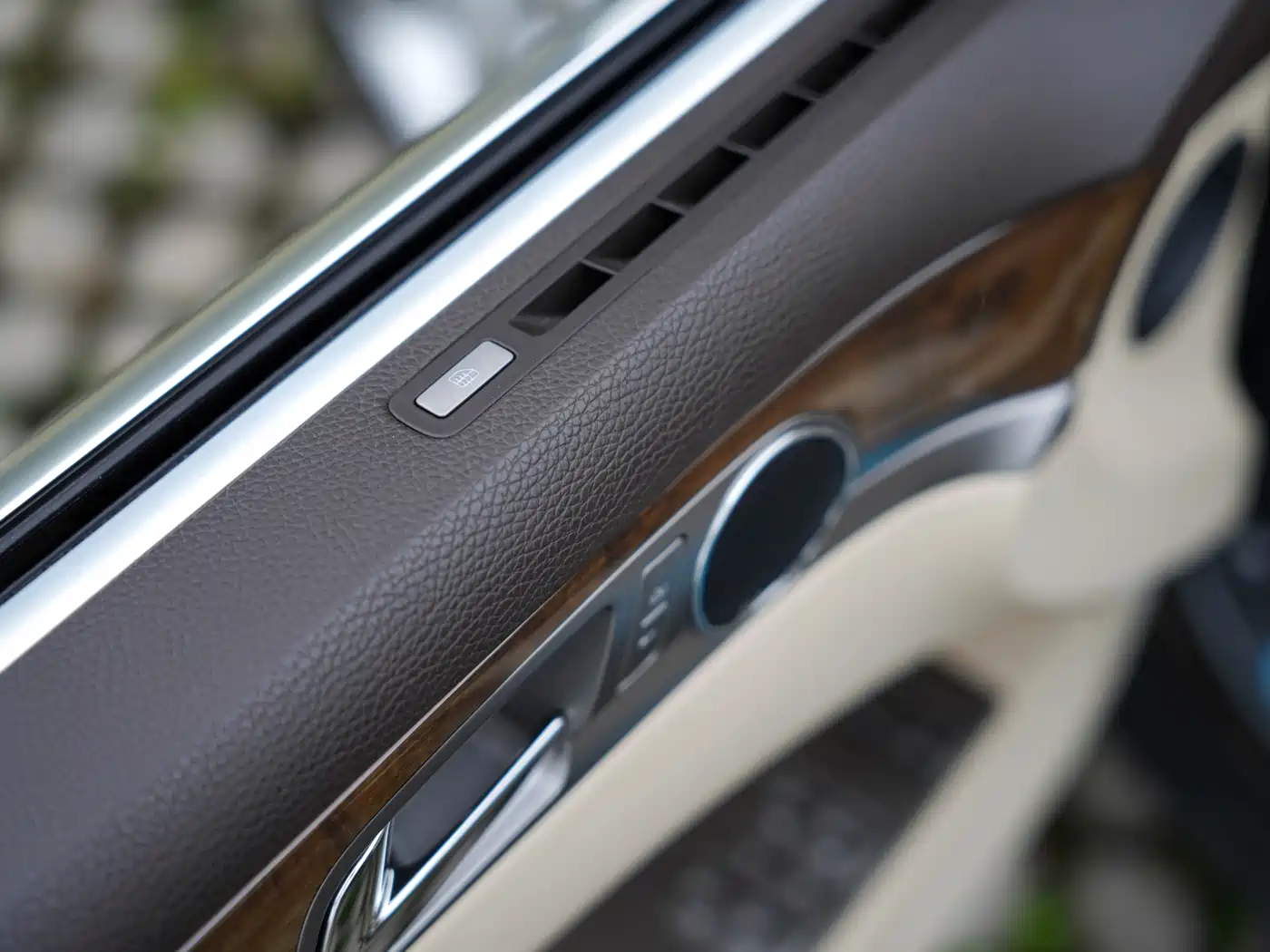 Volkswagen Phaeton 2012 3.0L Elite Custom фото 17