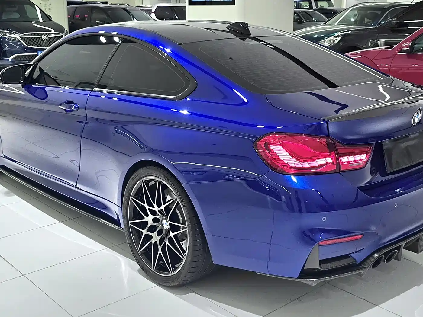 BMW M4 2019 M4 Coupe Competition фото 9