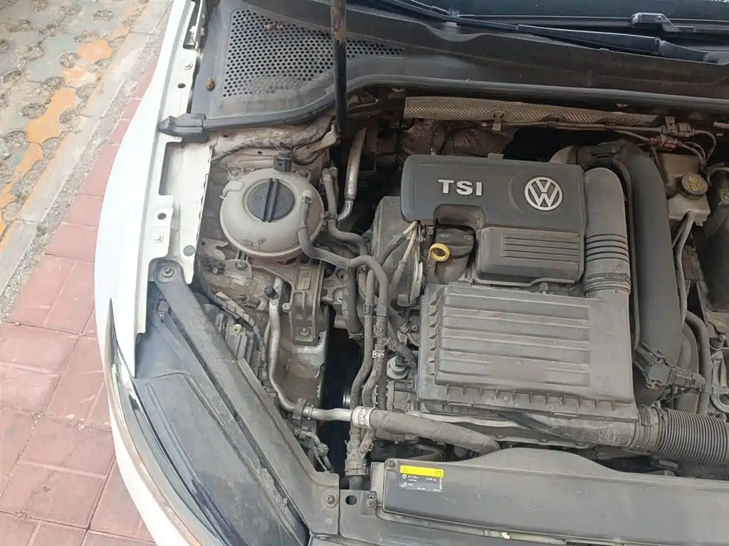 Volkswagen Golf 2018 230TSI Automatic Comfort фото 21