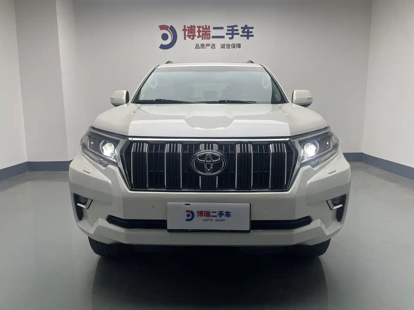 Toyota Prado 2019 3.5L Automatic TX-L Zunxiang Edition фото 2