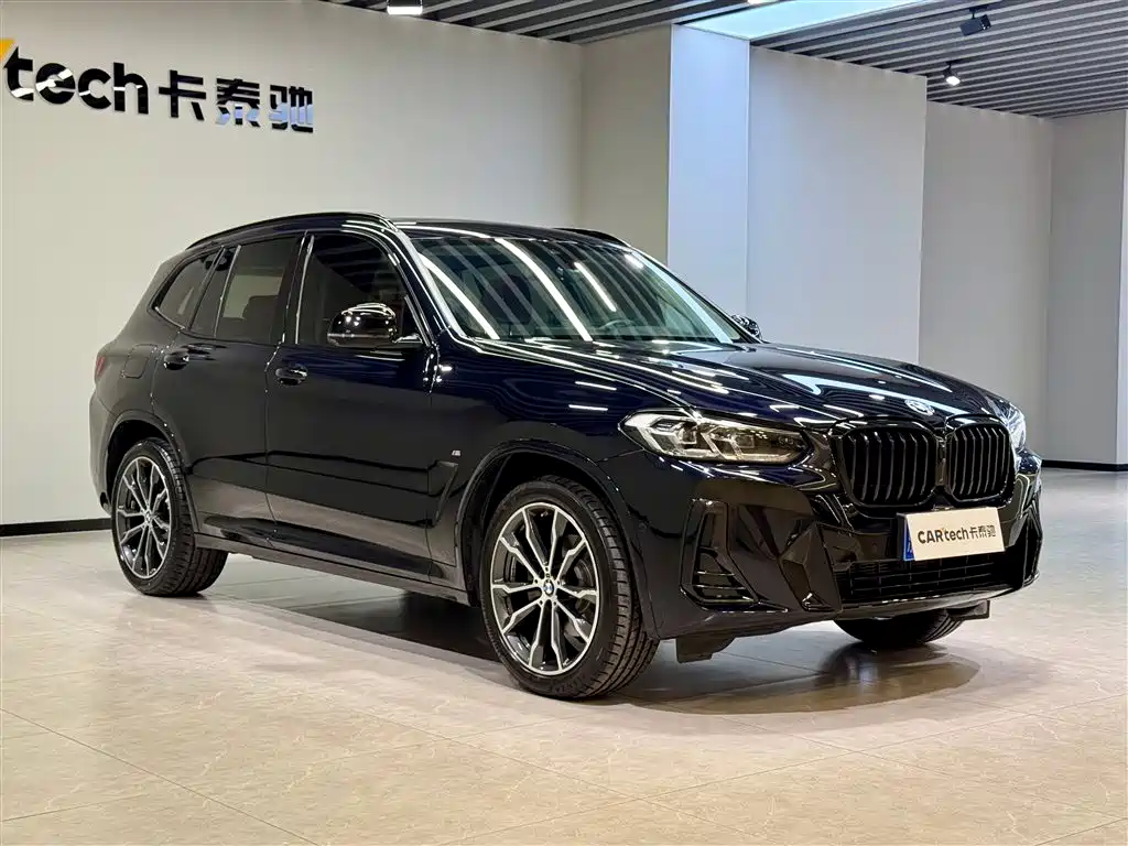 BMW X3 2023 Facelift xDrive30i Leading M Night Package фото 2