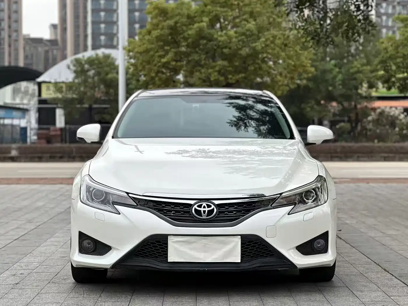 Toyota Reiz 2013 2.5S Elite Edition фото 2