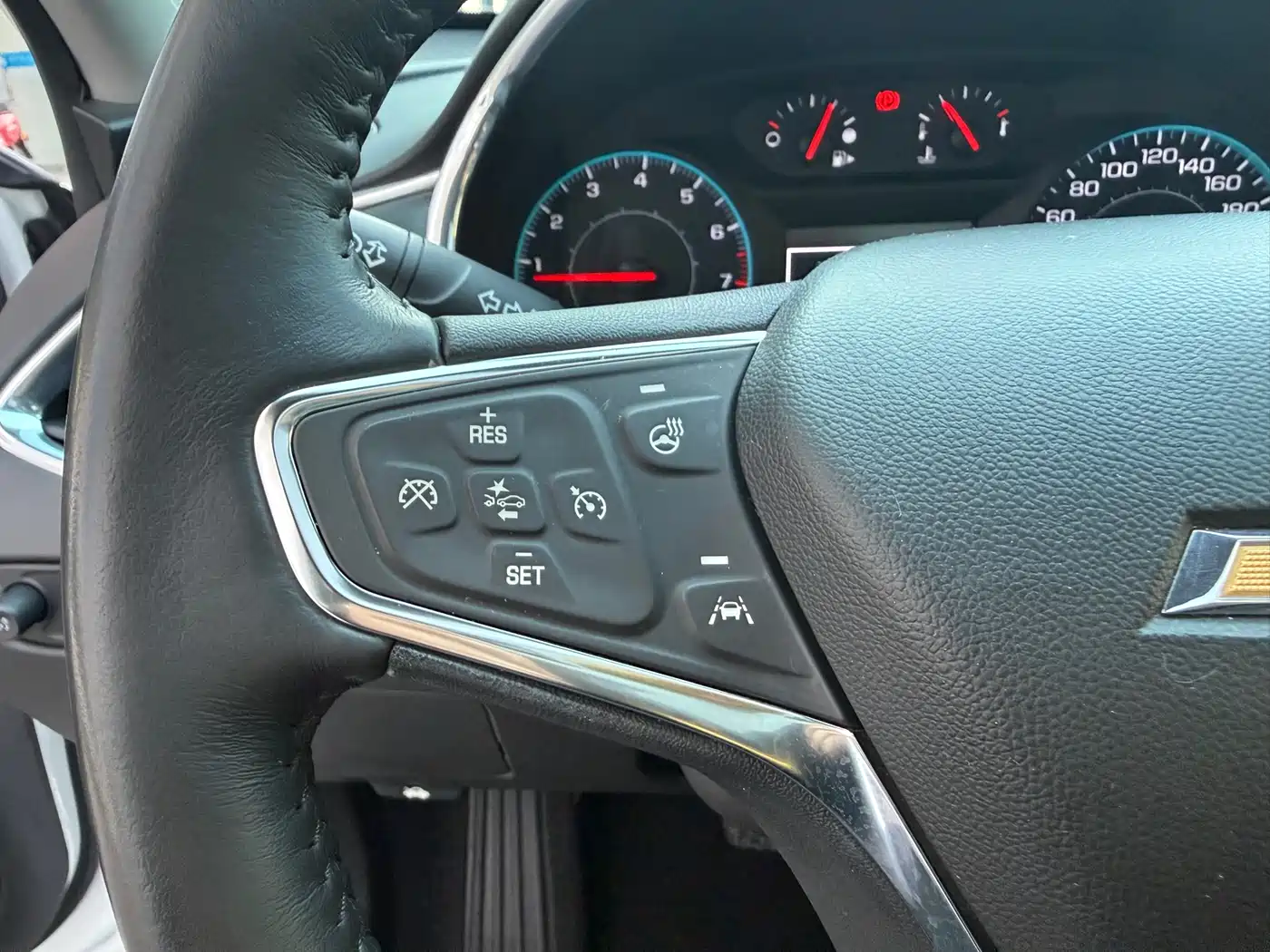 Chevrolet Malibu XL 2017 1.5T Auto Sport Edition фото 12