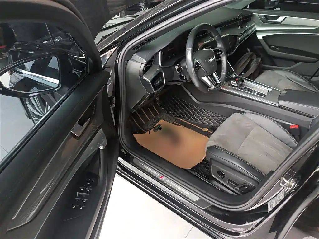 Audi A6L 2022 45 TFSI Premium Dynamic фото 16