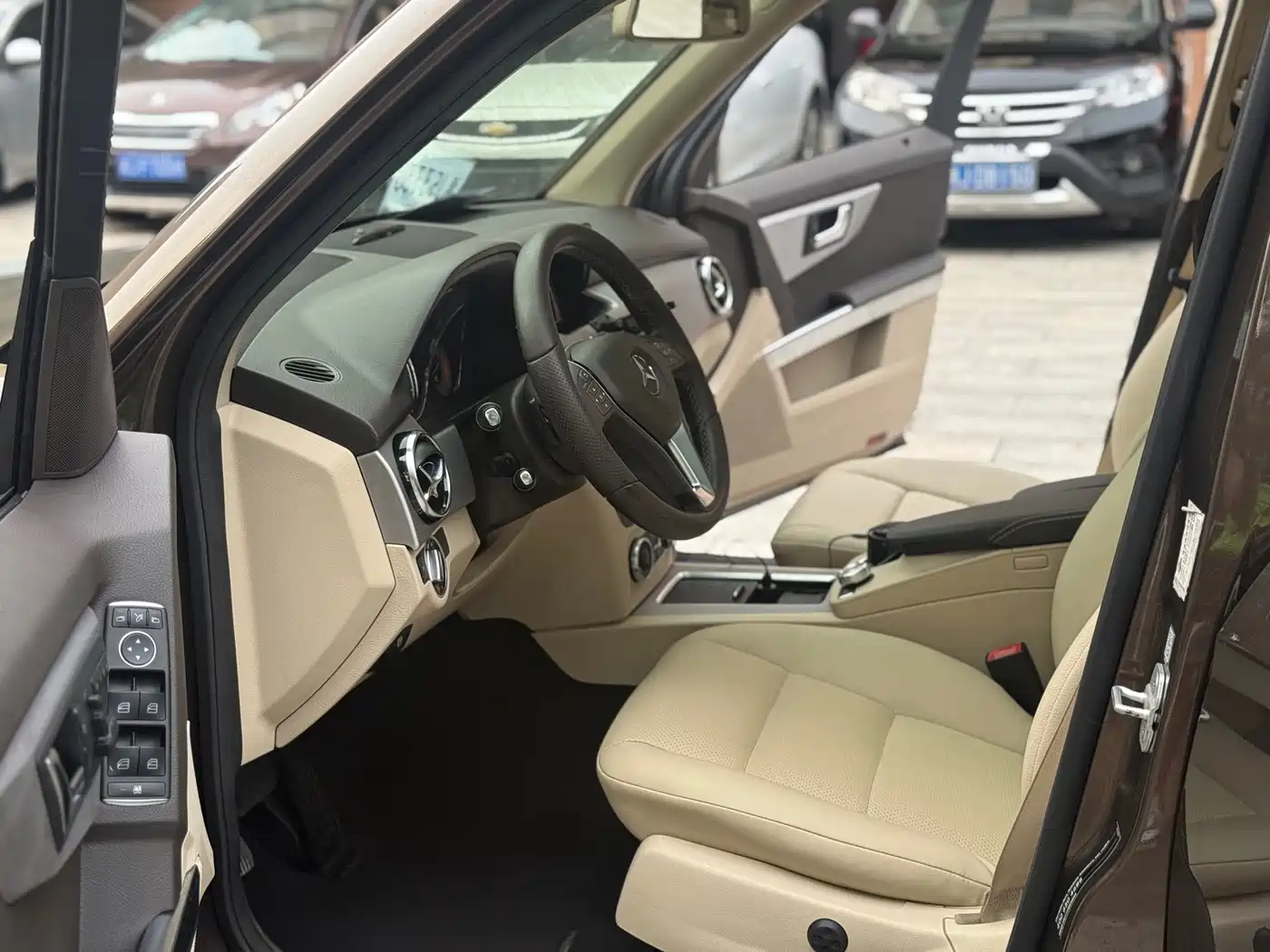Mercedes-Benz GLK-Class 2013 Facelift GLK 300 4MATIC Fashion фото 13