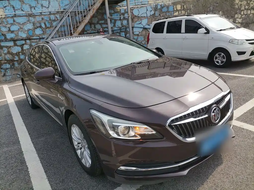 Buick LaCrosse 2016 Facelift 20T Leading фото 22