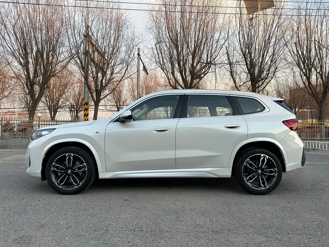 BMW X1 2023 sDrive25Li M Sport Package фото 4