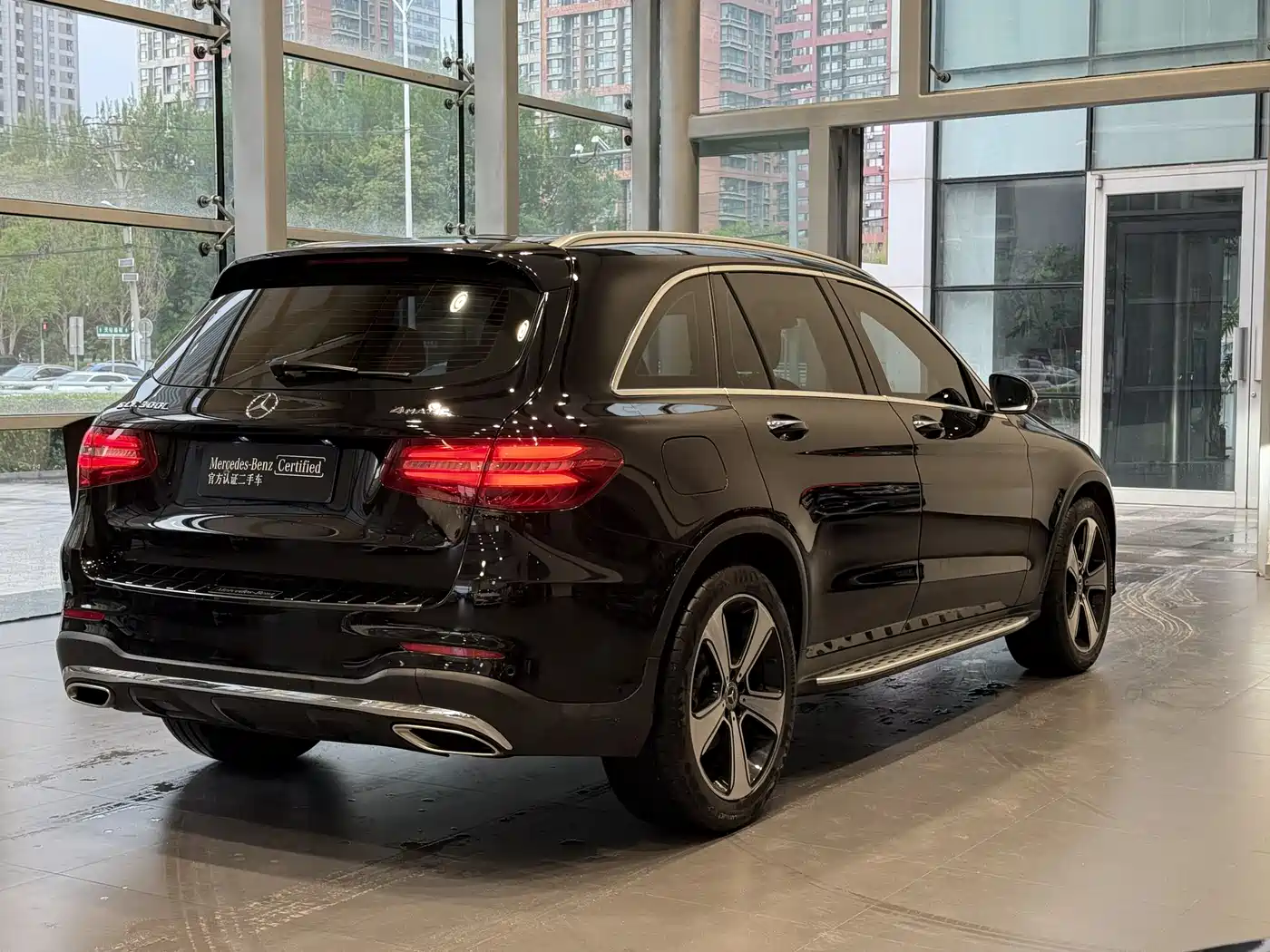 Mercedes-Benz GLC 2019 GLC 300 L 4MATIC Dynamic фото 18